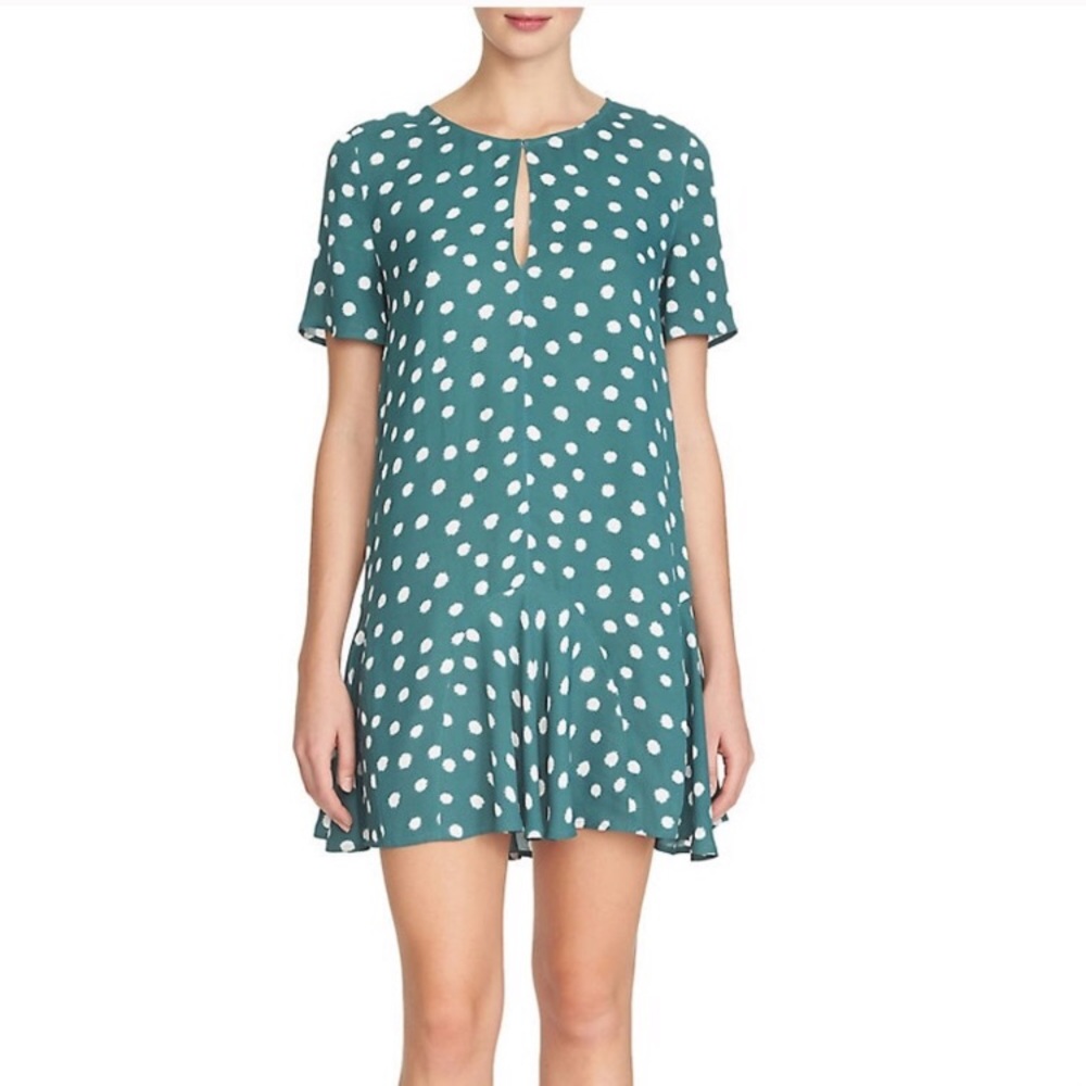 Keyhole swing dress